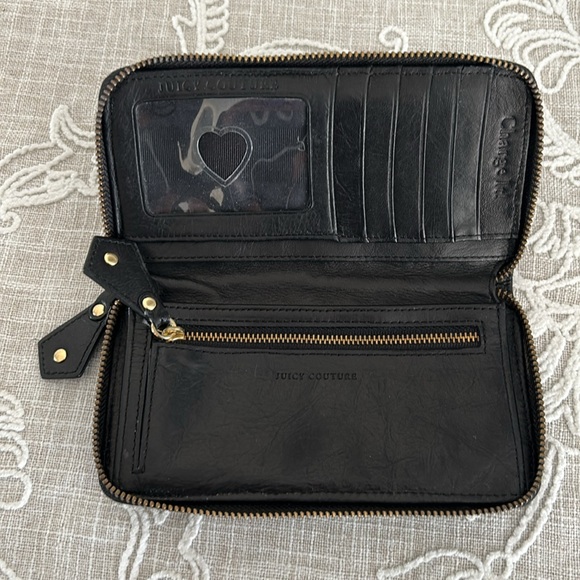 Juicy Couture EUC Black Leather Zip Around Wallet - Picture 7 of 14